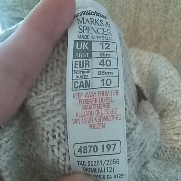 Marks and Spencer sweater - Picture 6 of 7